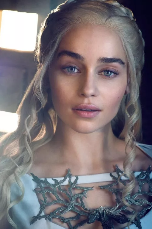 Emilia Clarke