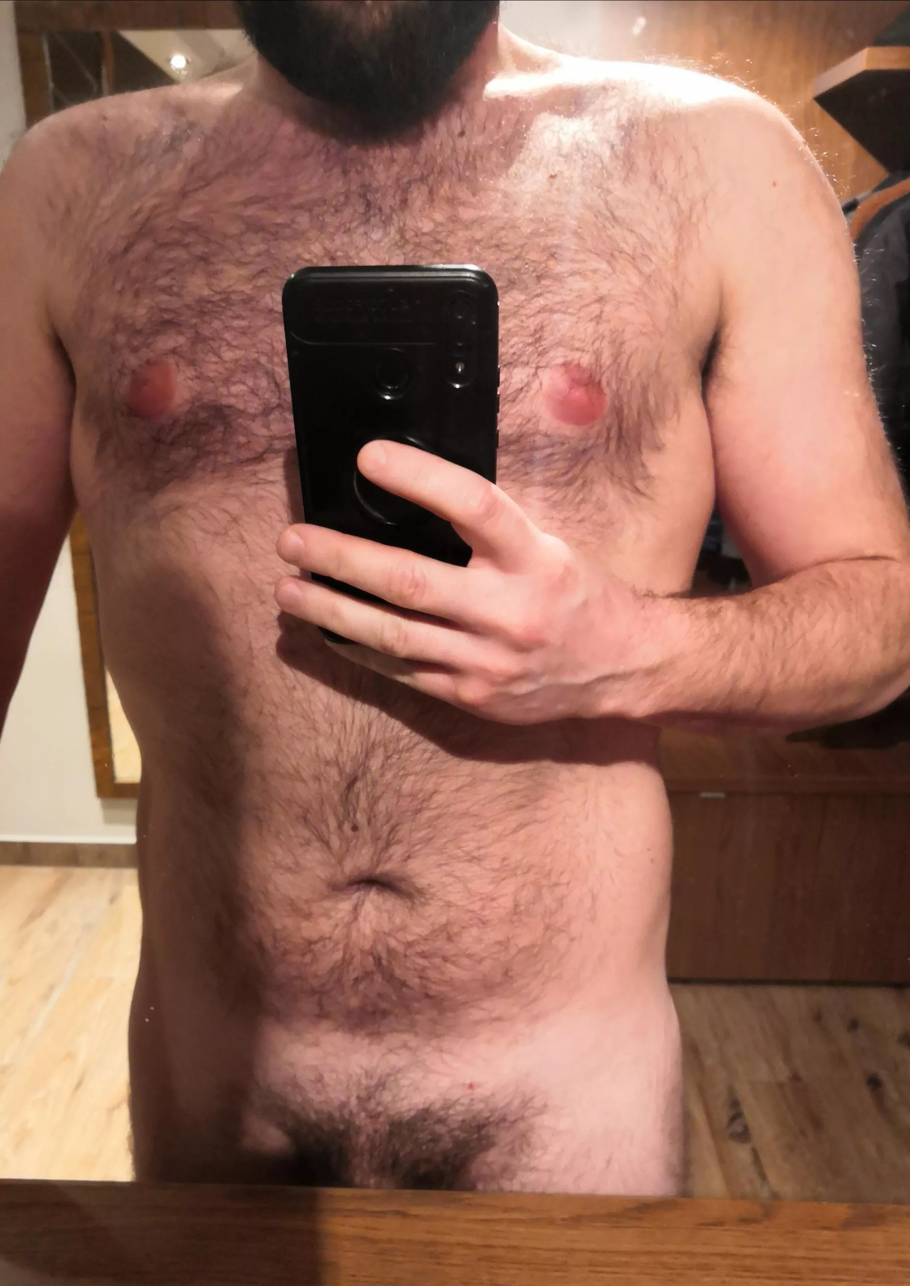 Empty house = (m)e running around naked