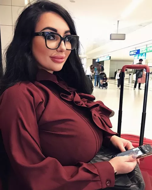 Everyones gonna work hard when the new boss pulls up