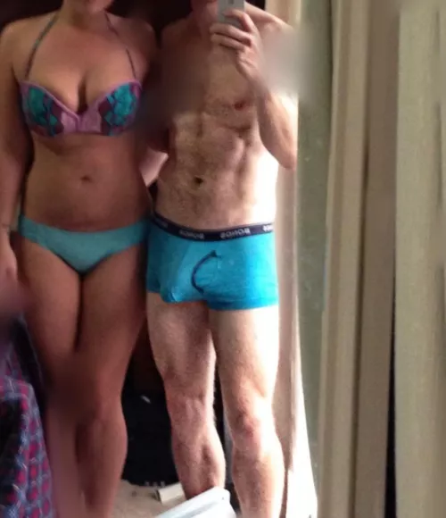 FM after other couples for some fun