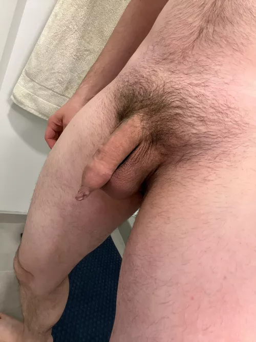 Is this enough to be considered overhang?