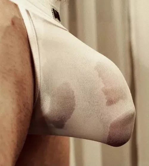 Look at that big sweaty dad dick