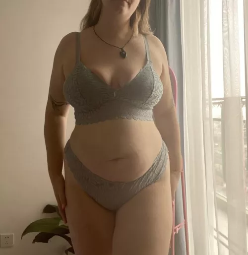 Love my curves in this set 😘