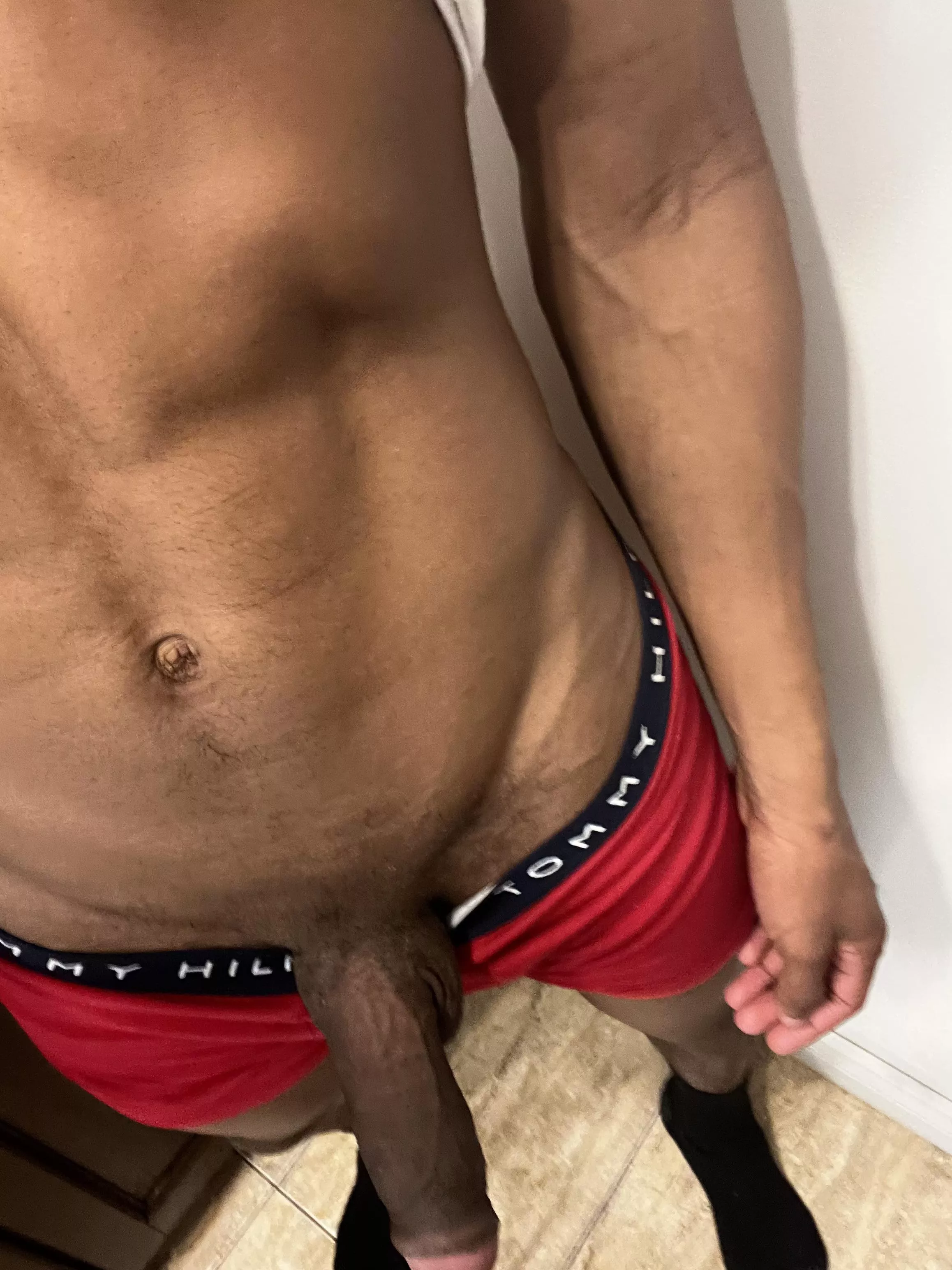 (M) who likes to get choked ?