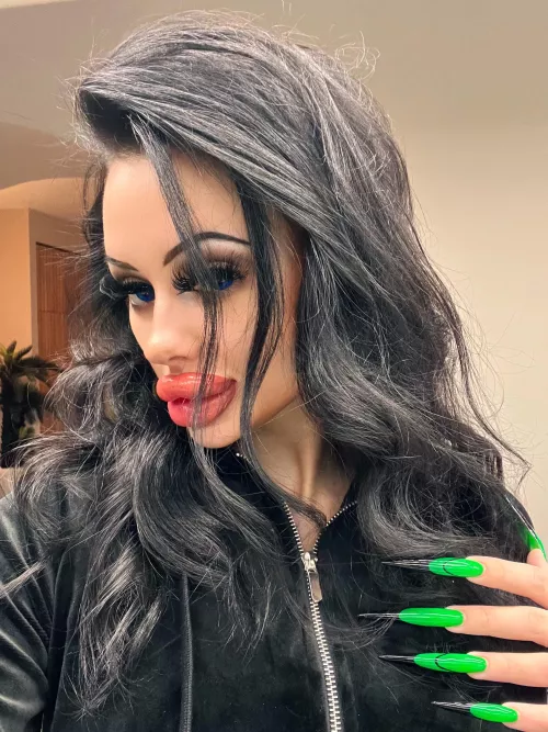 My hairstyle with big pillows