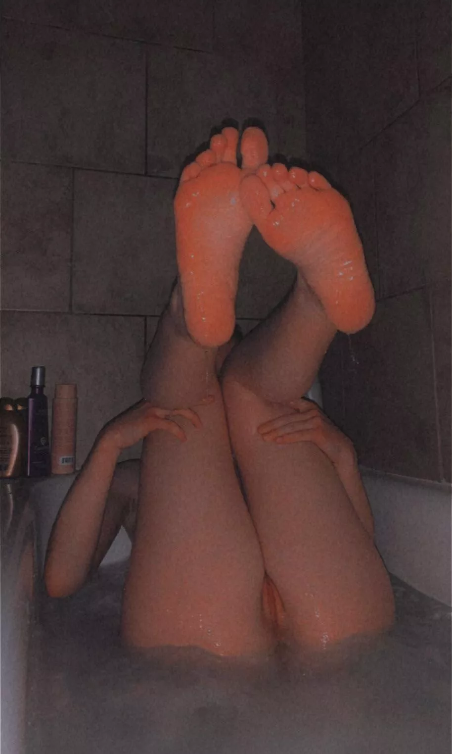 soaking in the tub 😌💕