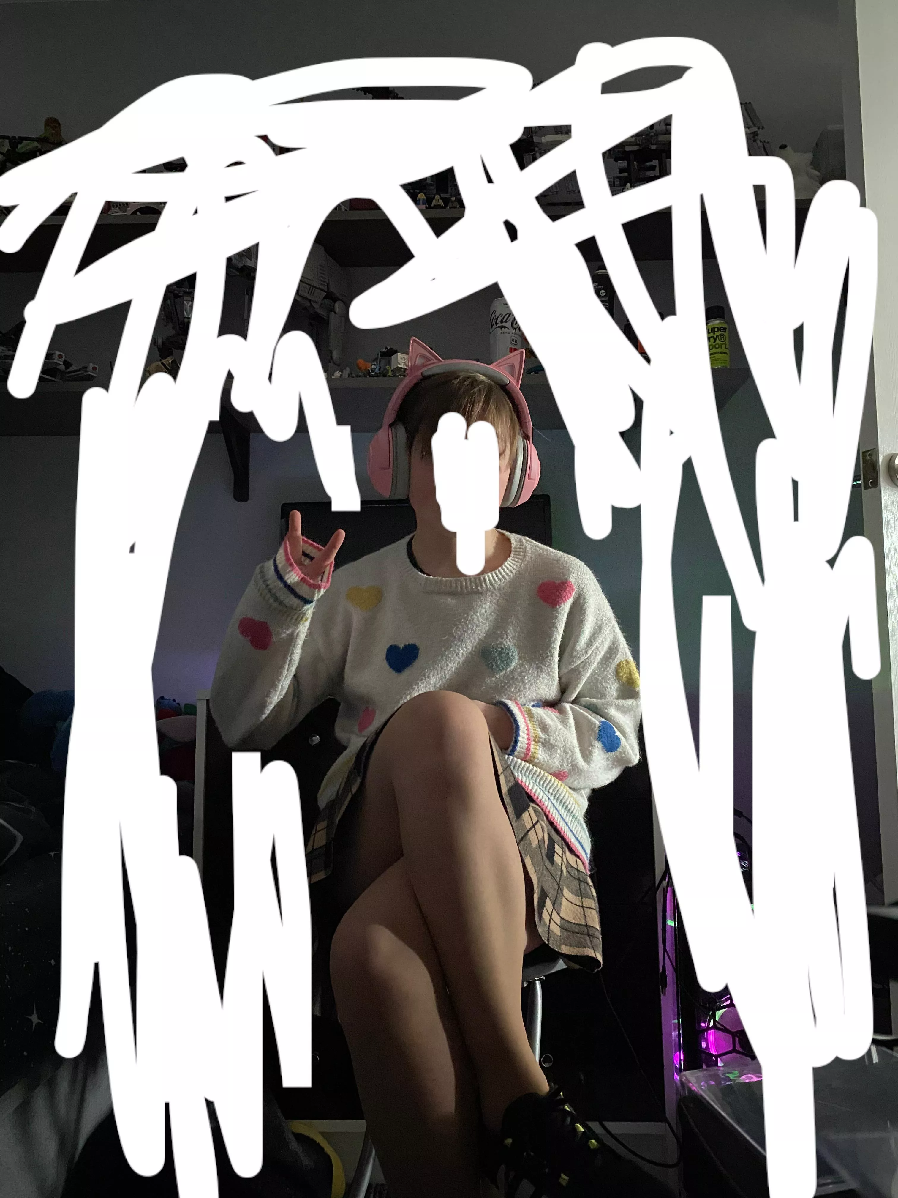 Sorry I’m closeted and my mates on here might recognise my room