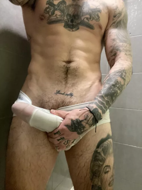 the male equivalent of wet t shirt contest