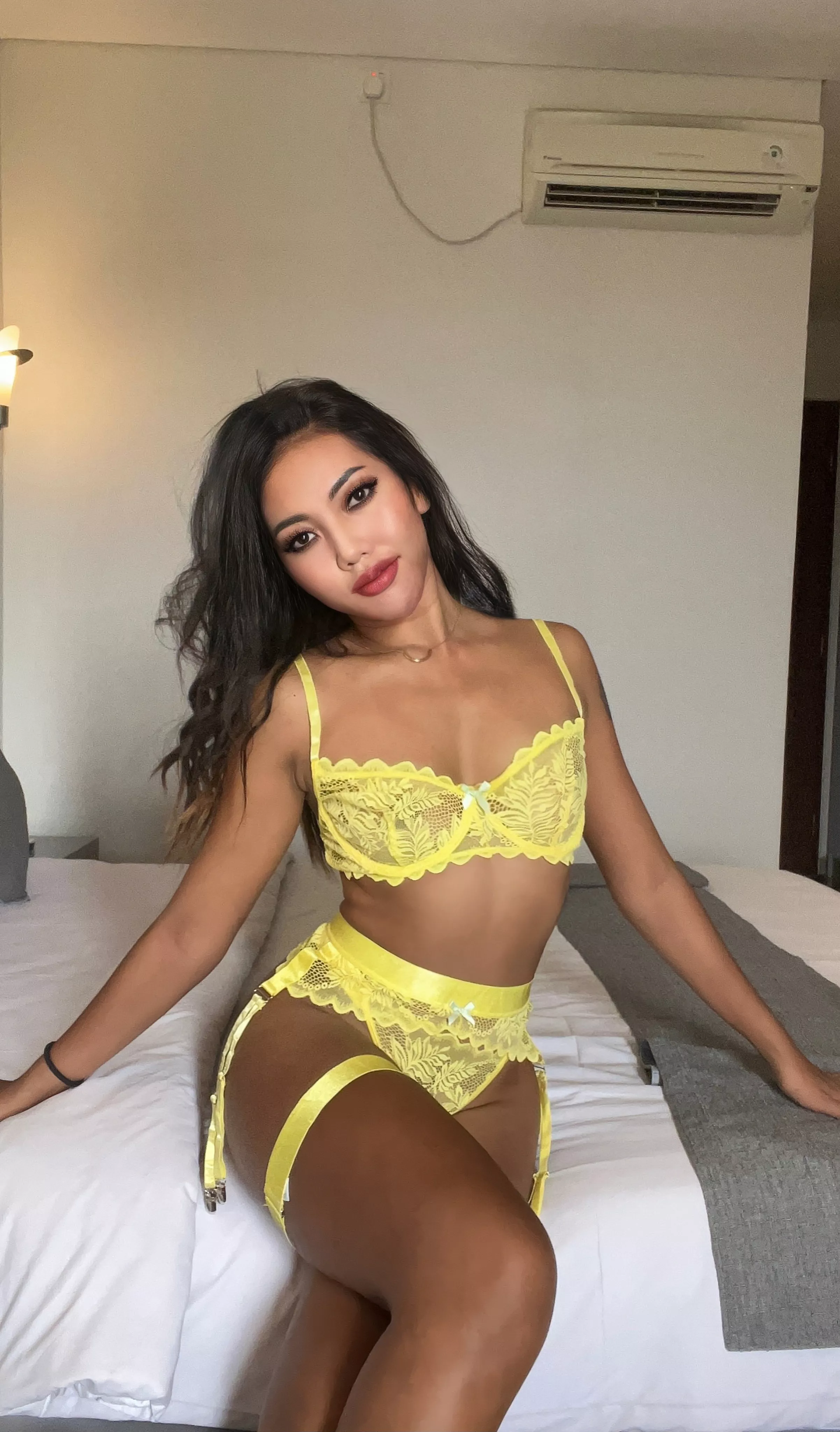 This is what you get when you arrive home after work! 😜