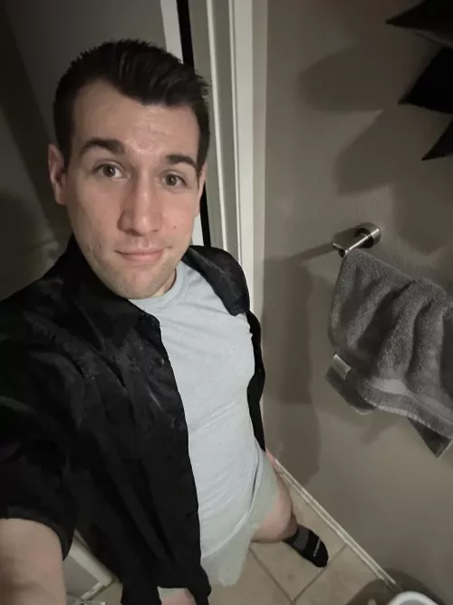 Tipsy, tired, and a little bit more mild. Happy daylight savings time bros!