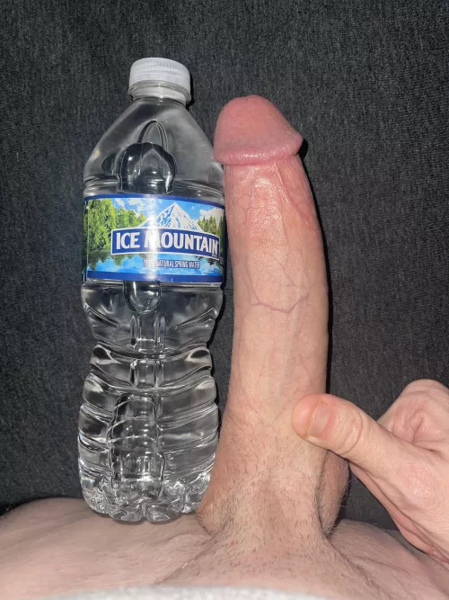 Upvote if bigger than you or your bf? Hope you like the morning wood