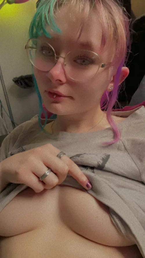 Wanna touch?? 🍈🍑