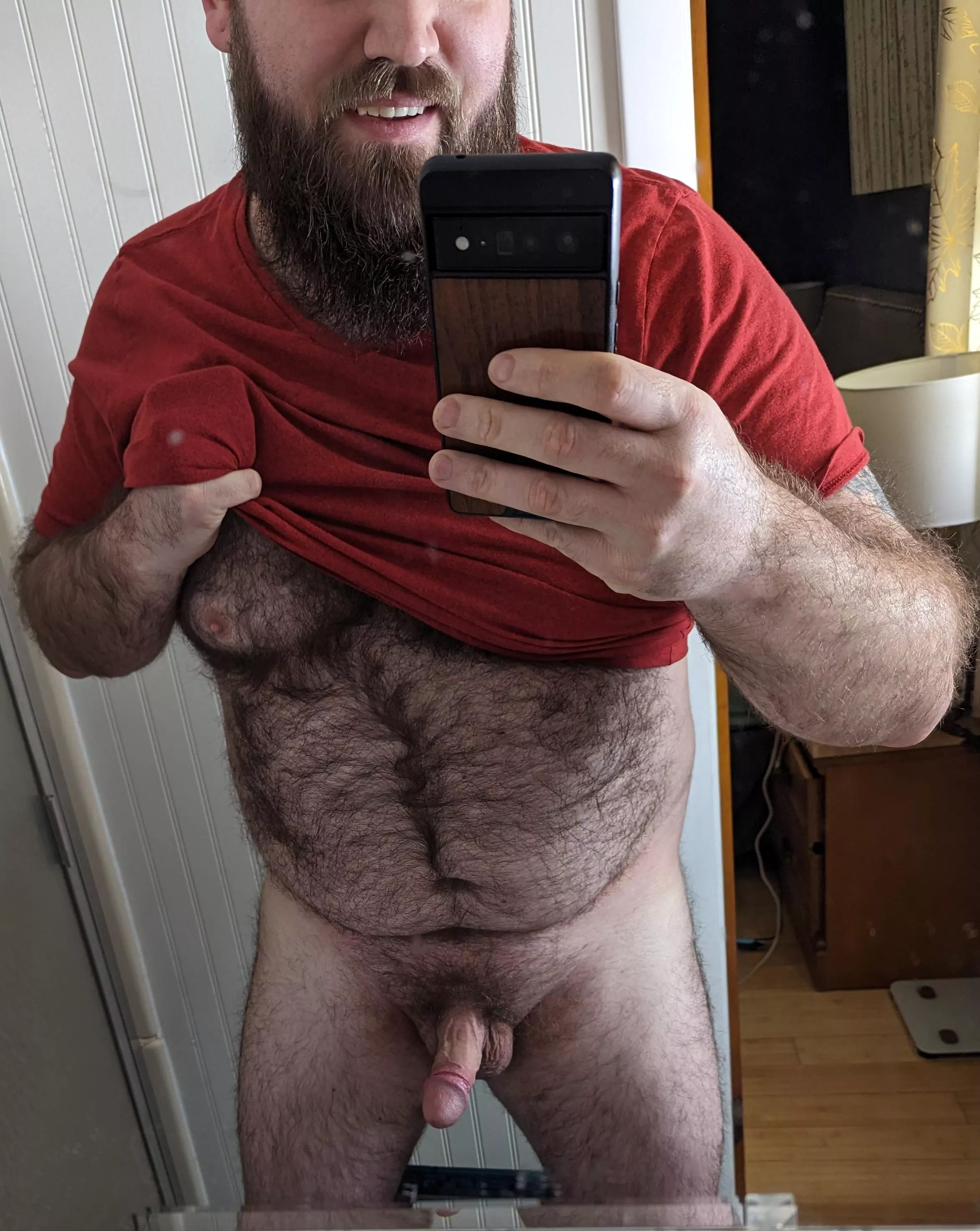 Well, the bush is getting quite unruly. 😏😈