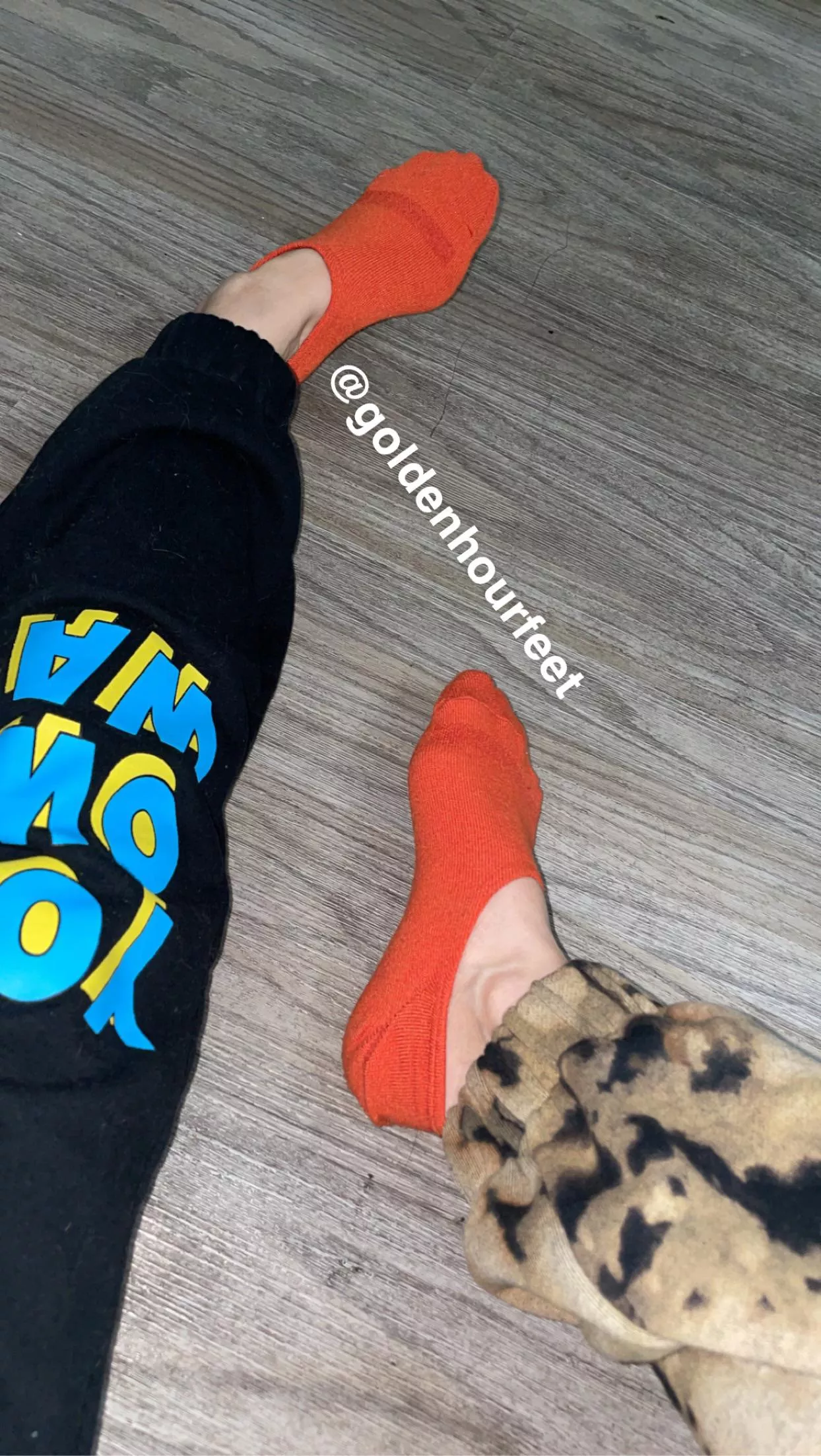 What’s your favorite sock color?🧡