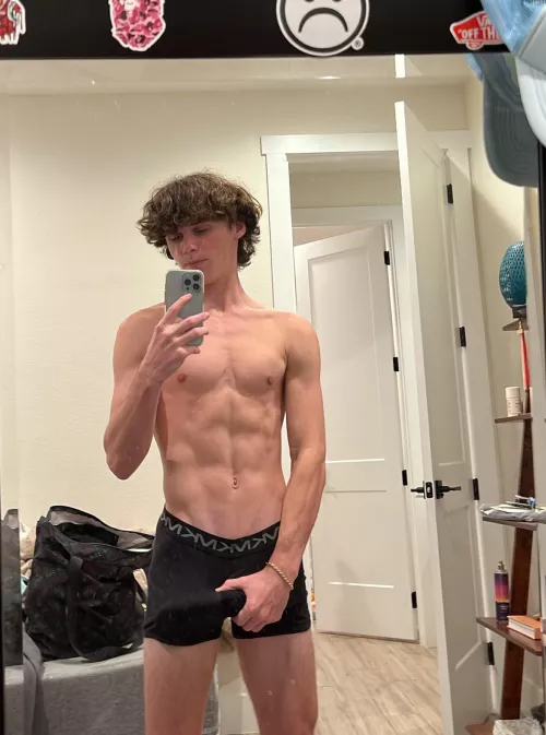 your new king is here