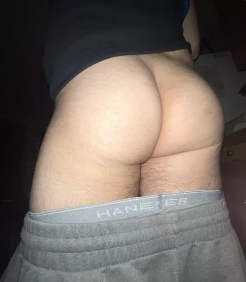 Admit it you quit scrolling