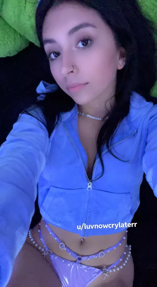 Can I get a kiss ?:)