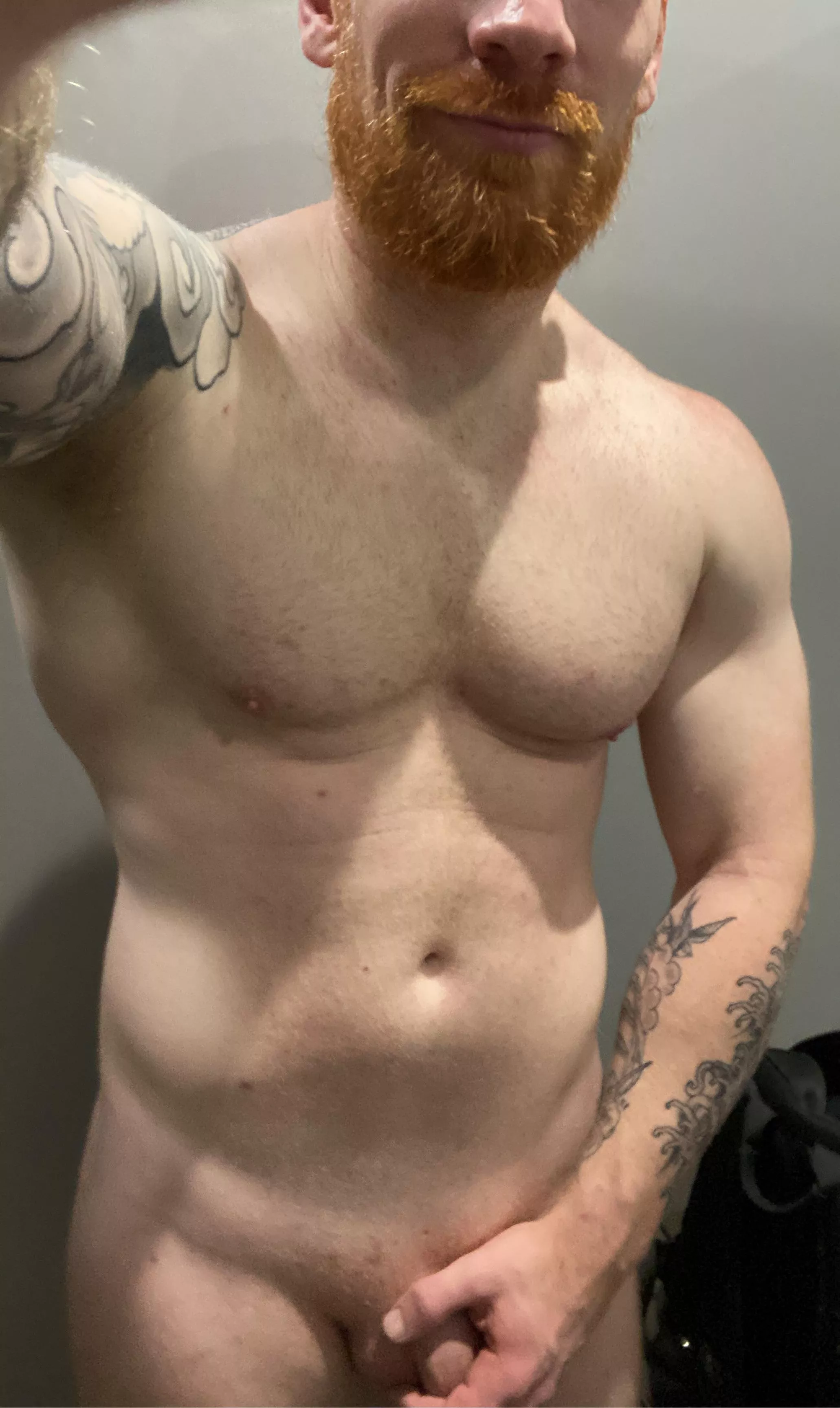 Changing room selfie