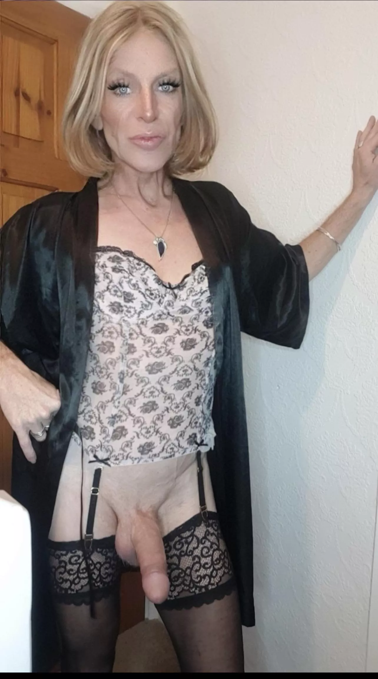 Cum see me in South London