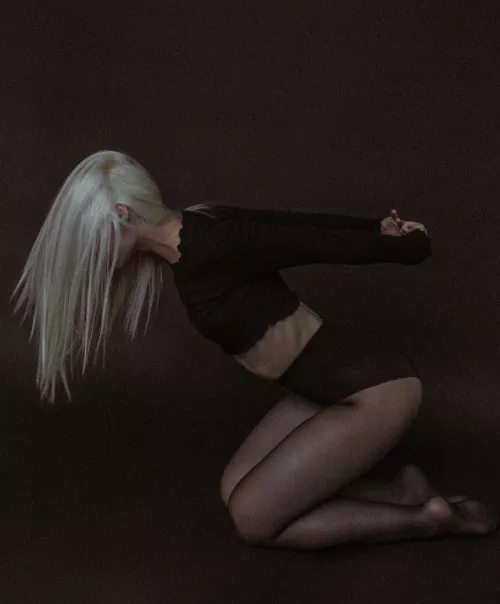 Do you like white and black?