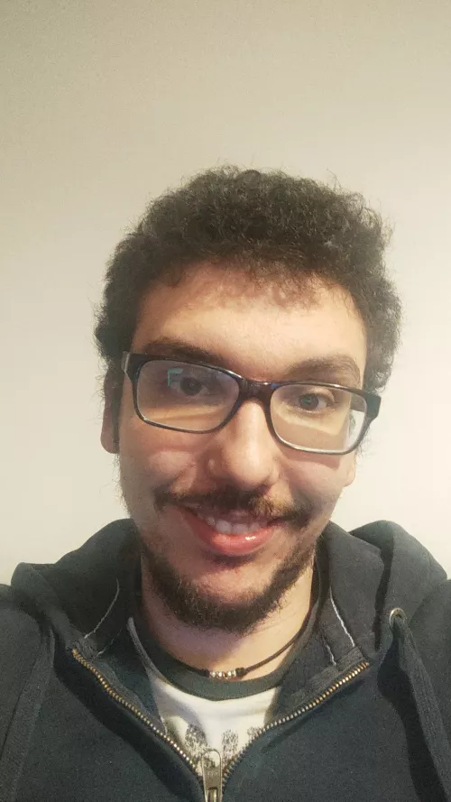 Enjoying a game of DnD, I hope everyone's evening is going well!