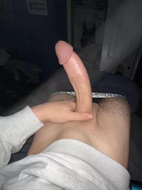 Have a seat I’m throbbing 😏