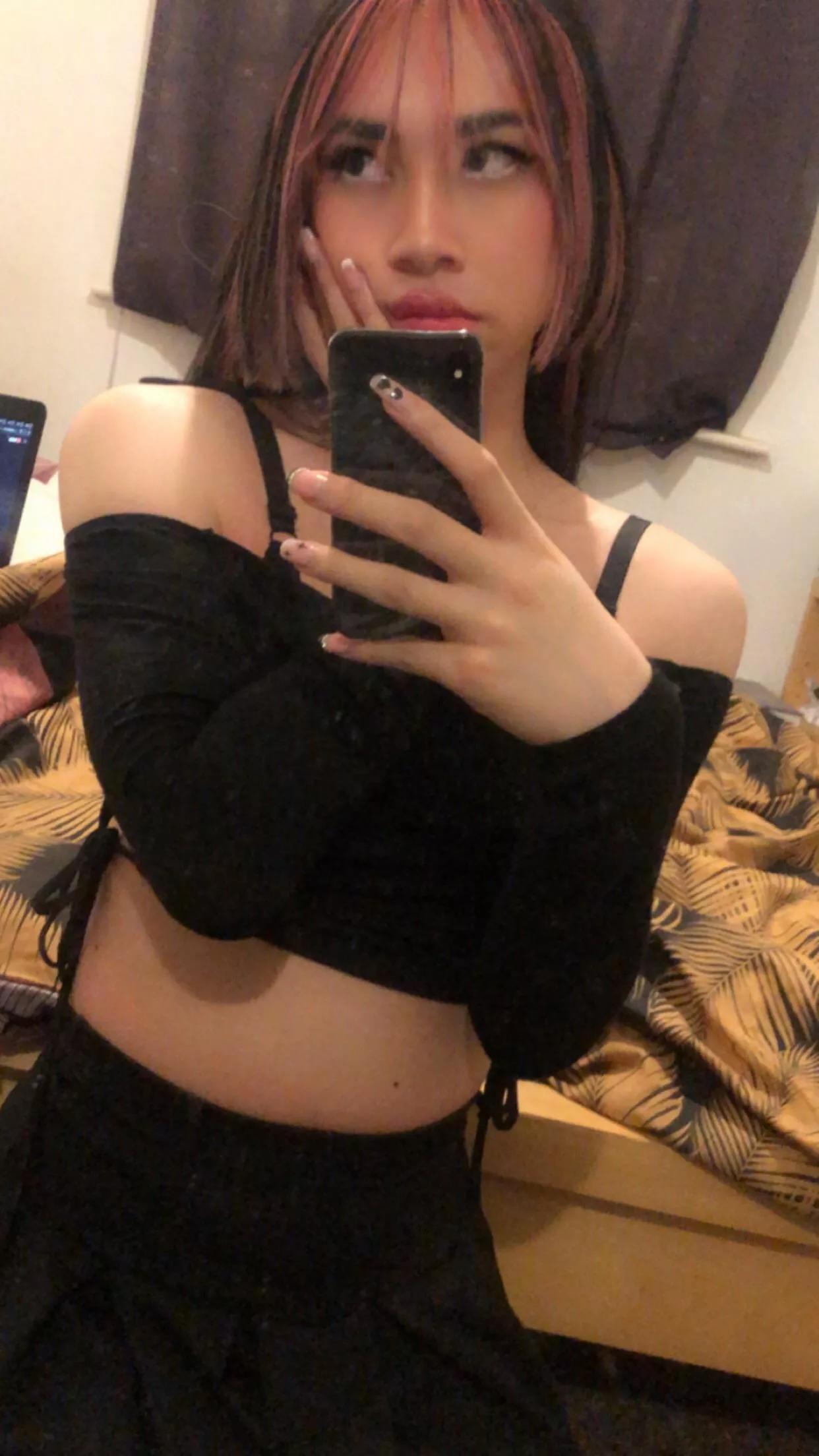 I need to add more colours to my closet