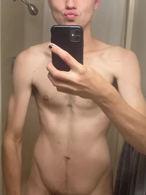 I’m knew here ;) (19) what would you guys want to see?