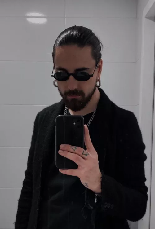 ~insert inspirational quote about moving yourself here~