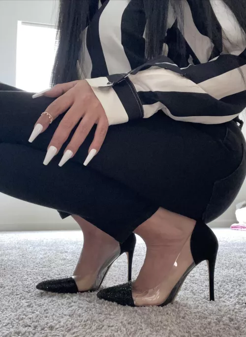 Just Another Manic Monday 🖤