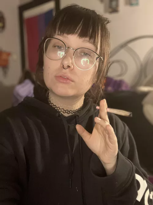 Just me and my cute pink cone 💗💗💗