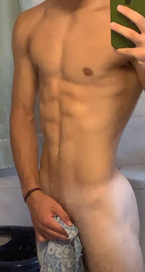 Make me drop my towel