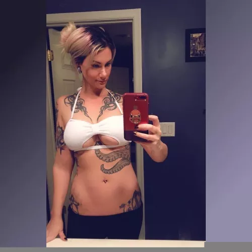 Mirror Pic in White Top