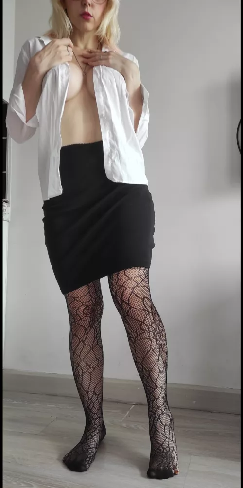 Time to lick... ice cream 👅