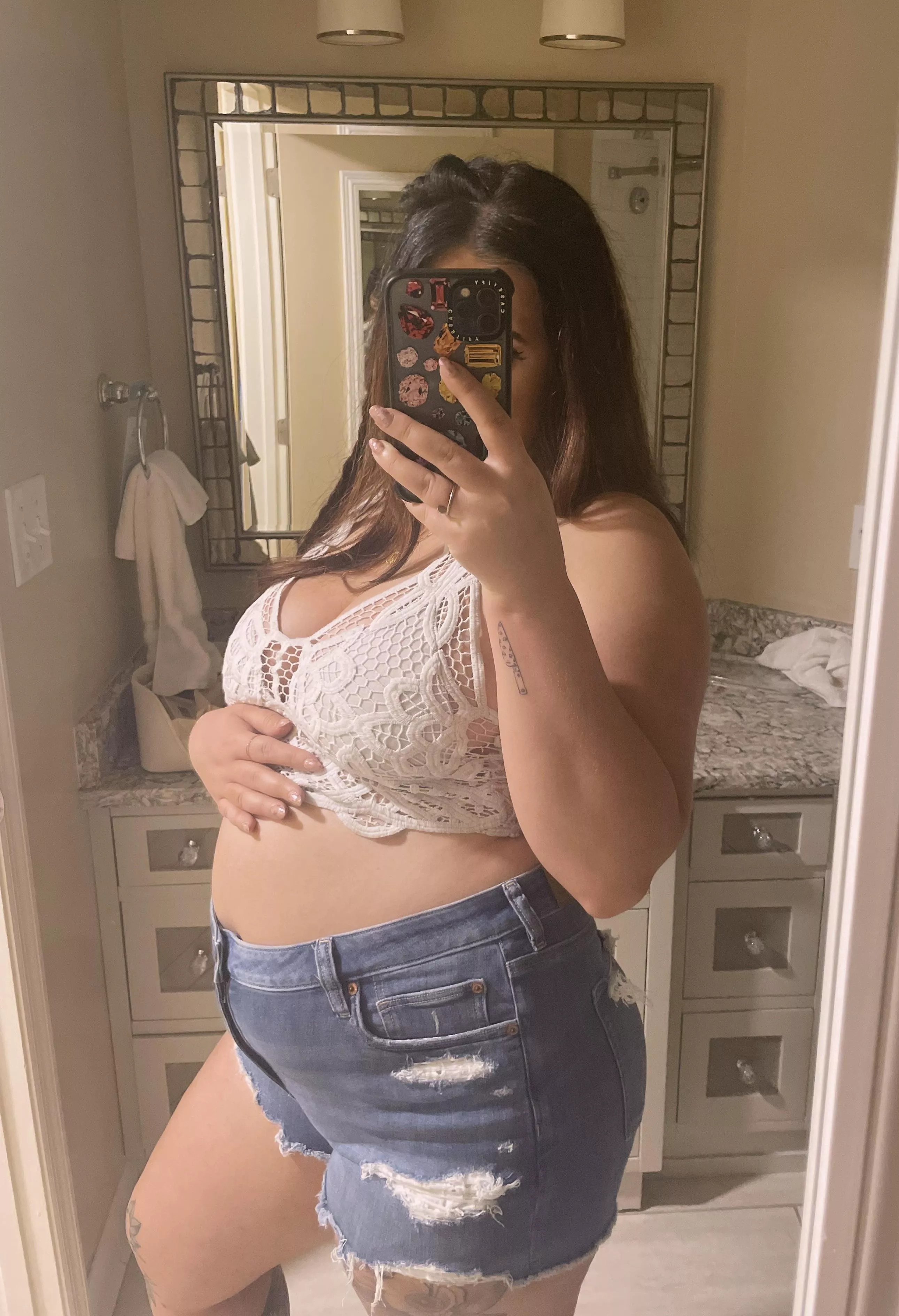 When you grow out of your shorts half way through your trip 😳