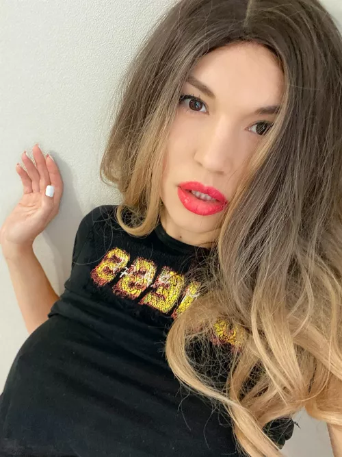 Your bunny likes to post nudes on reddit