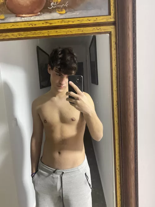 18 m verse on snap, looking for some chats and fun, sc: manualmagro19