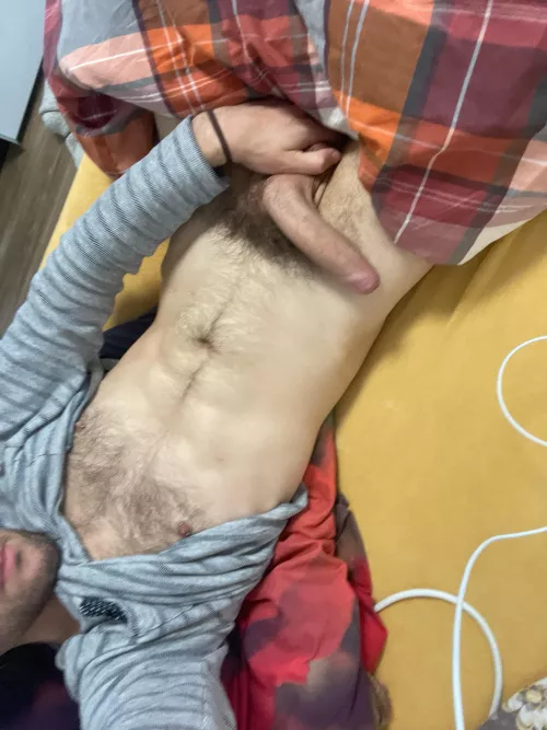 25 m Germany Vers. Not into chatting atm @gardenhummus