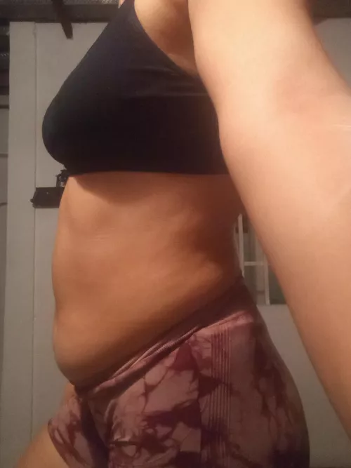 after a weekend full of shakes and ice cream🤰🏻😍