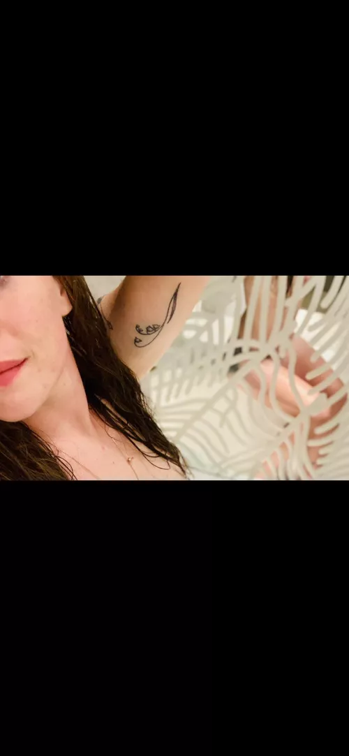 Bath time teaser 😘😈