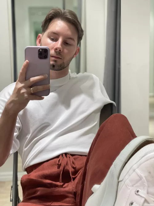 Can someone help me? Read comments