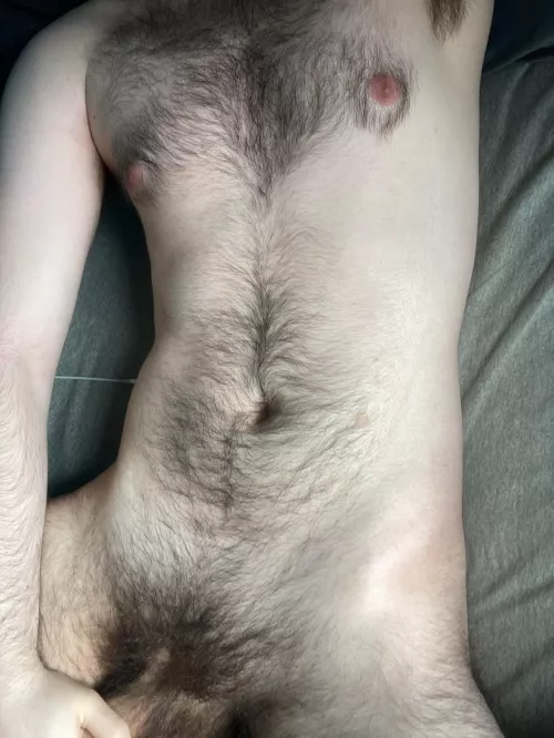 Chill bro looking for dudes who wanna chat and jerk no face sc: owie1226