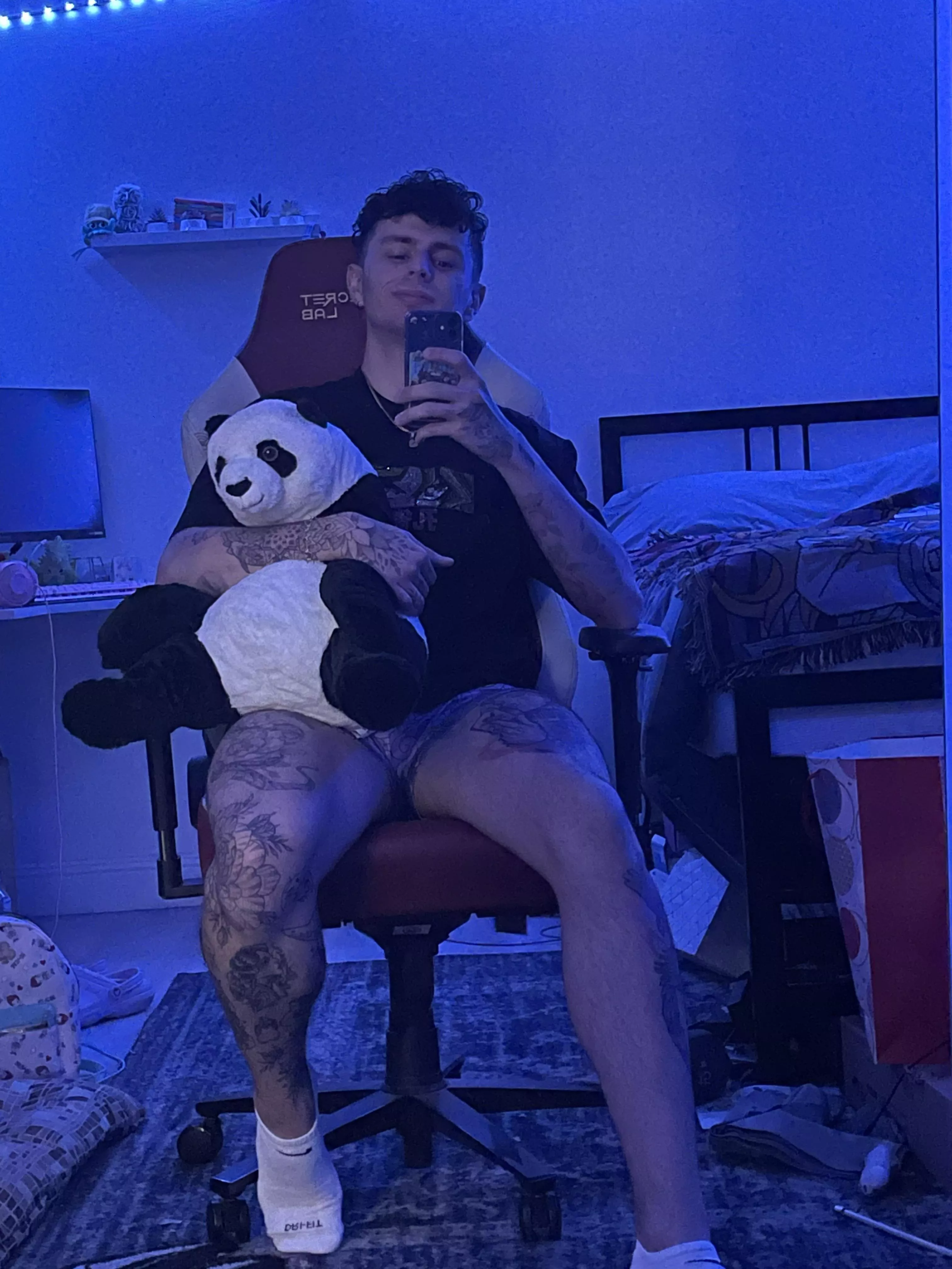 come play league with us!! (Link in bio)