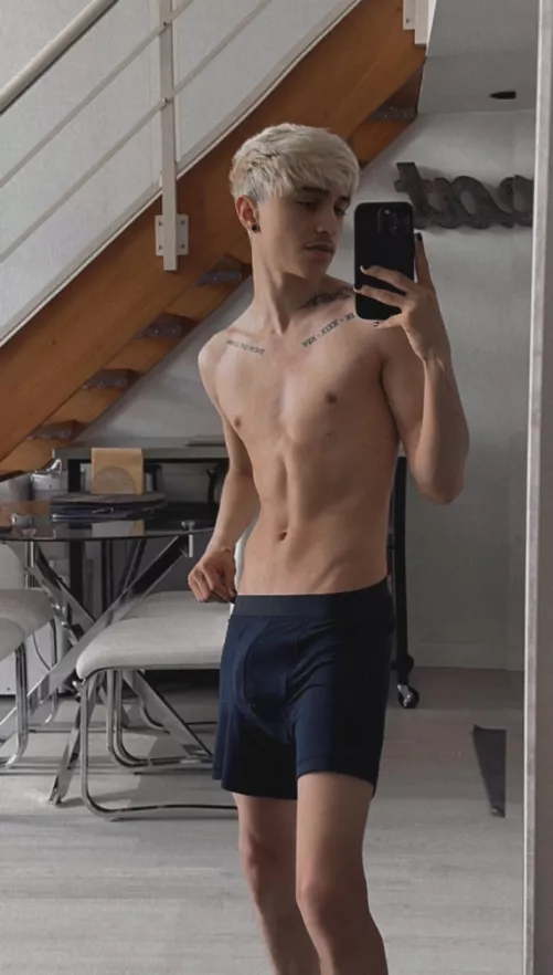 could really use a good fuck 🥺