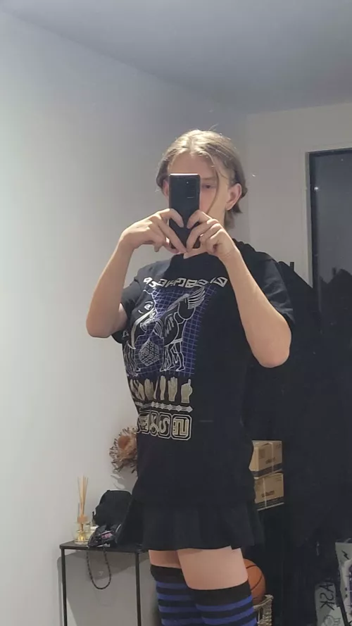 first post, my friends called me hot lol