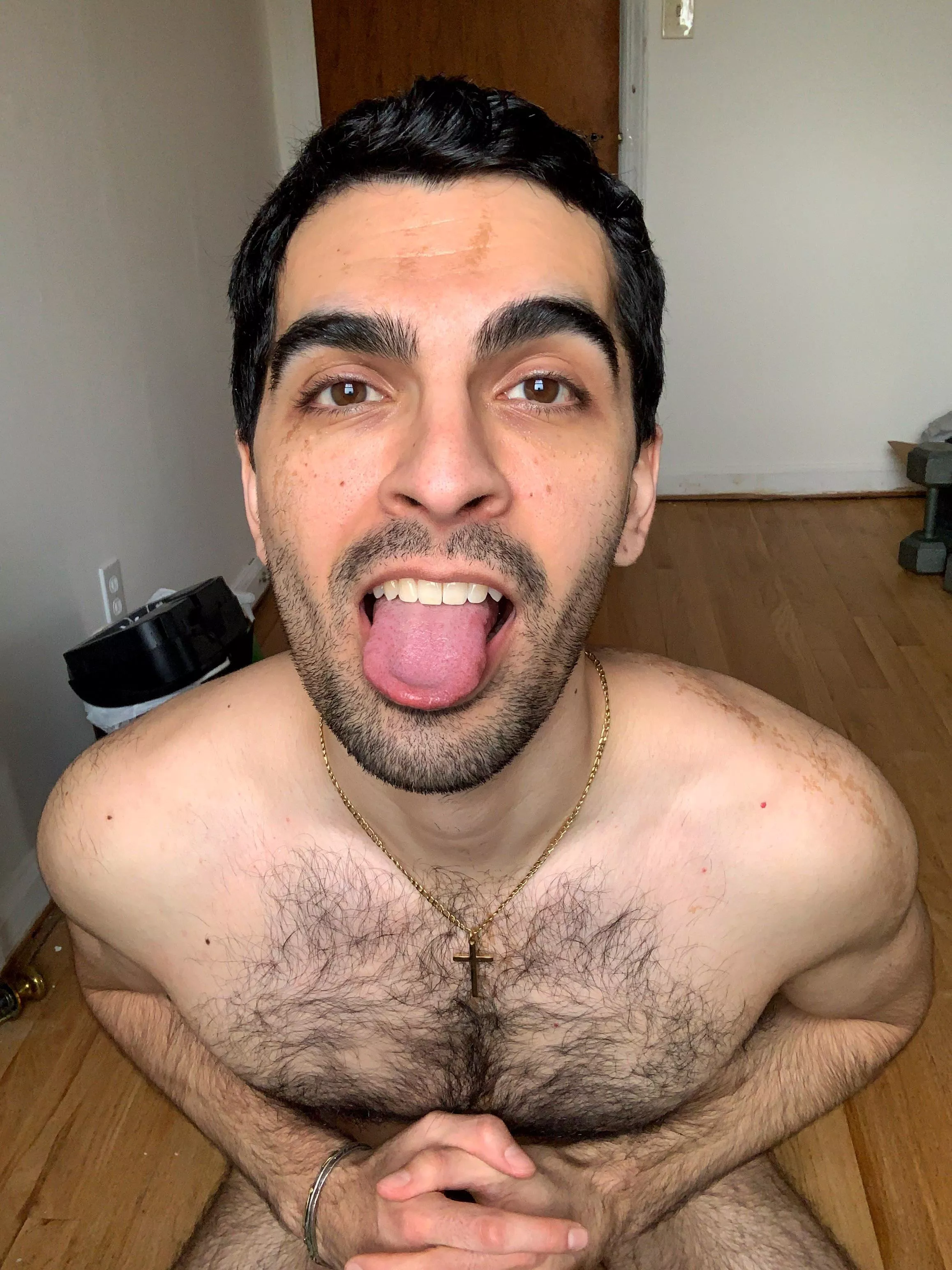 Good Christian boy waiting for your load 🙏🏽