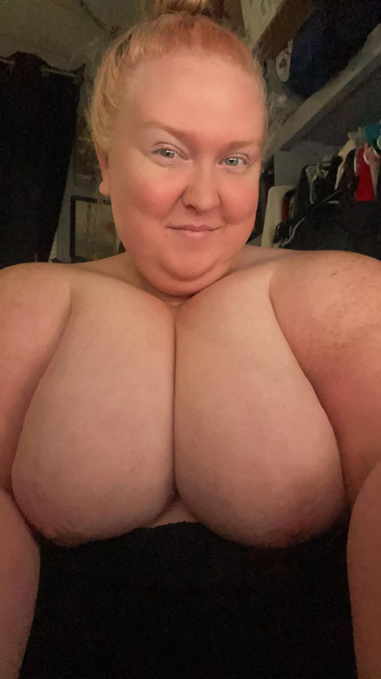 HAPPY TITTY TUESDAY!!