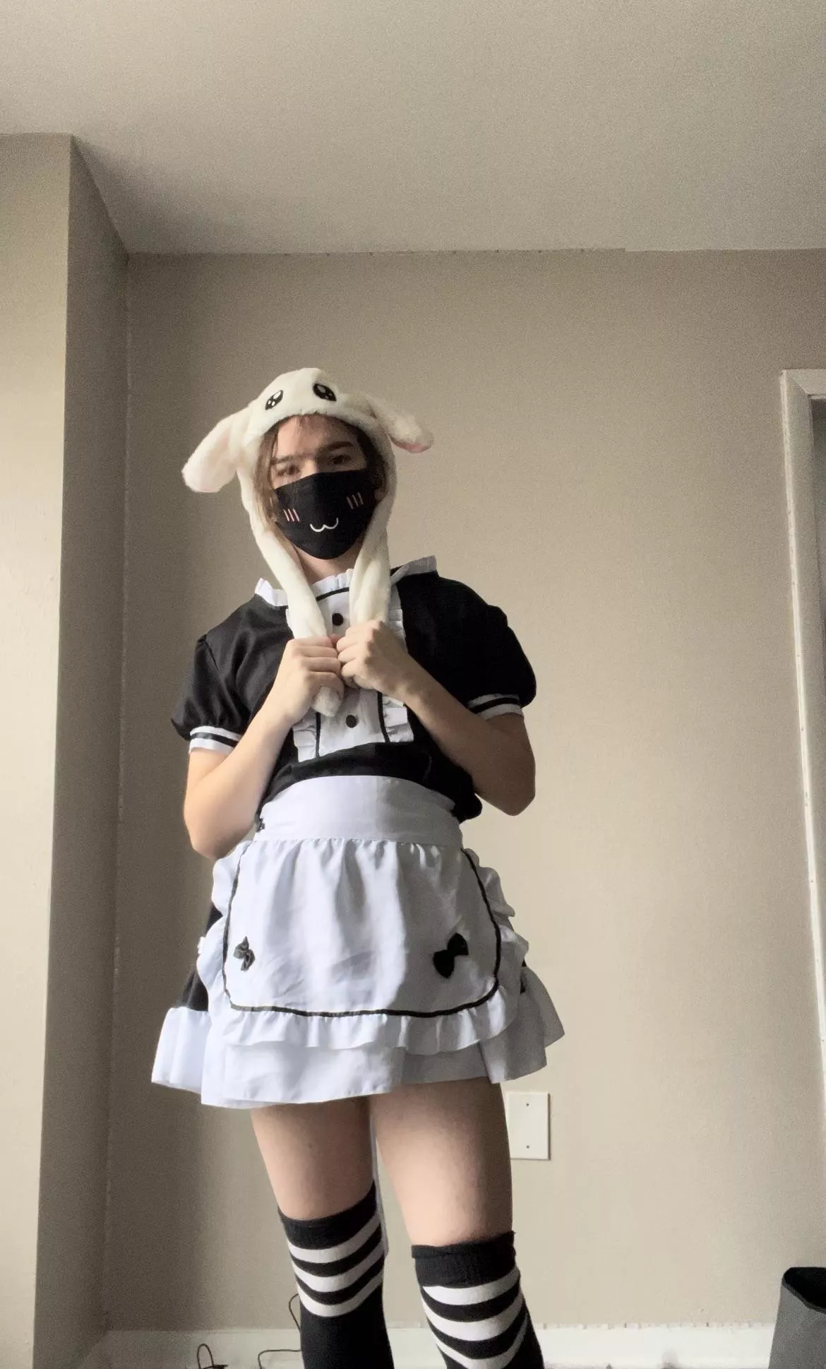 I can cook and clean, what else do you need in a femboy housewife?