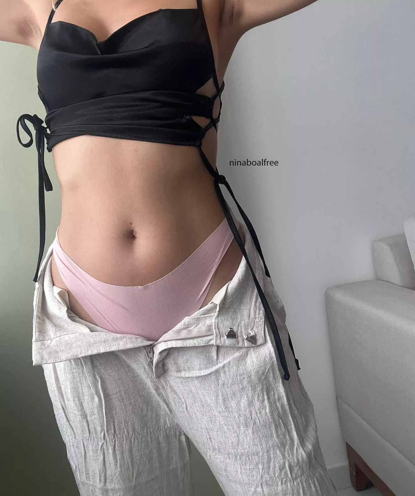 I promise not to tell your girlfriend