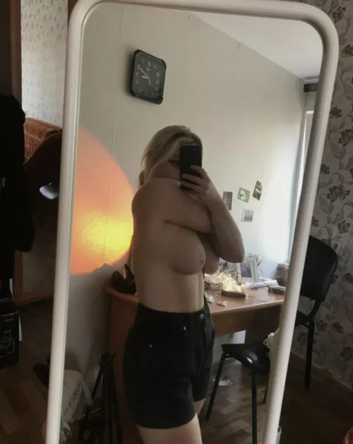 Im shy..do you like by titts?